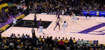 DB视讯官方登录入口稍稍出汗！文班亚马17中10砍23分8板5助3断2帽&多次上演暴扣