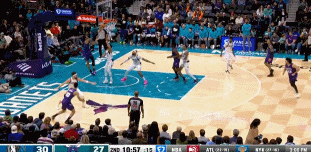 DB视讯官方登录入口听说想交易我?加福德半场8中7爆砍21分7板3帽 对位的马威1分4犯