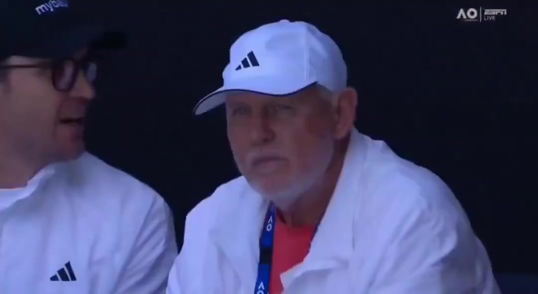 DG视讯官网平台德约退赛被现场球迷嘘！兹维列夫：当球员因伤退赛时，请不要嘘他