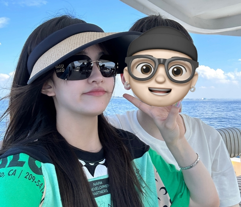 DG视讯官网平台哥哥大气！连续两年情人节送出过万鲜花 嗯宠女友吴55