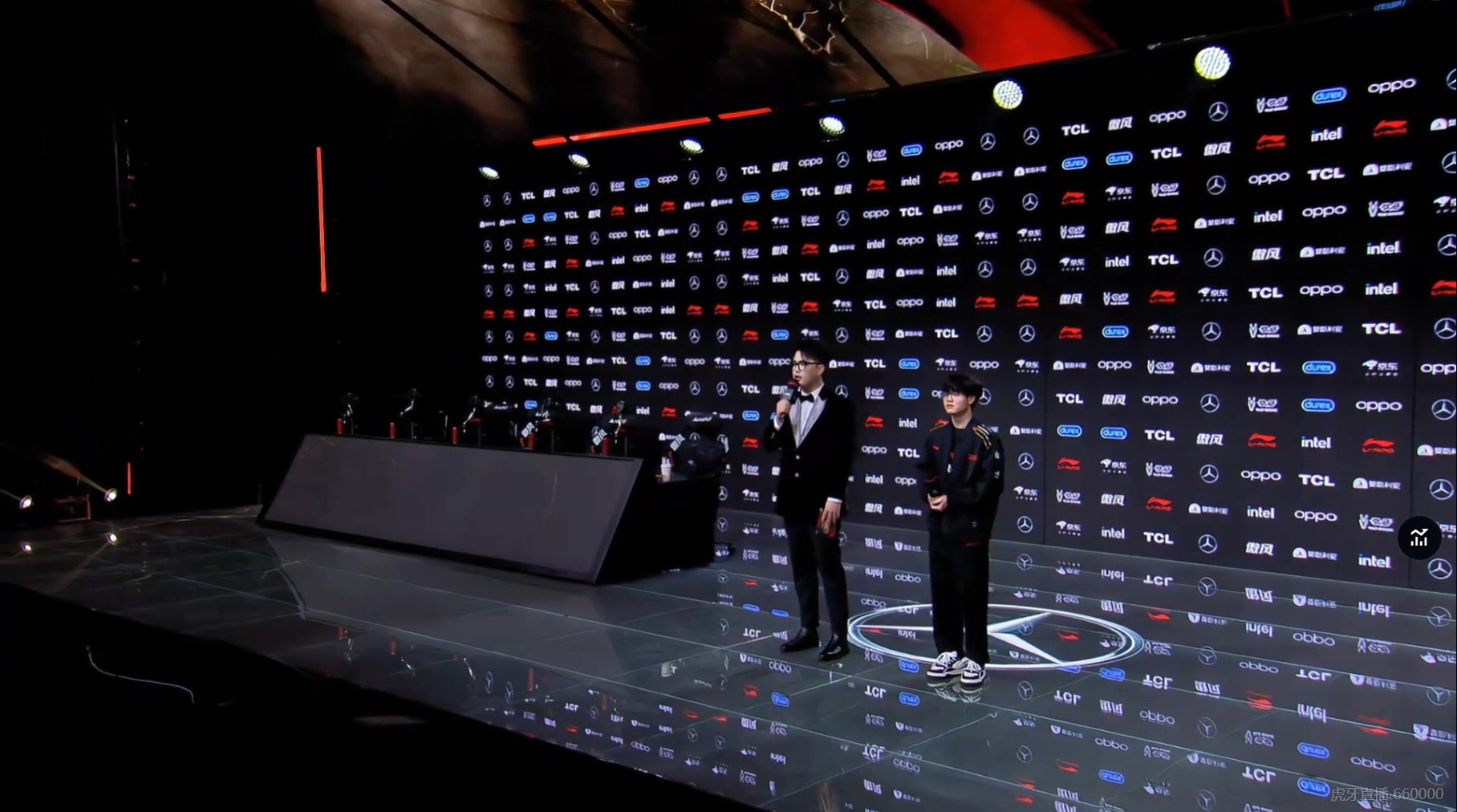 DB电子官网我是对的😁Xun：赢下比赛特别开心 第二局Scout指挥拉扯特别好